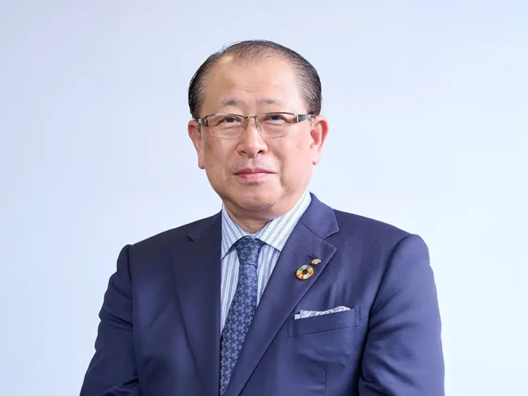 野村不動産ホールディングス株式会社 取締役会長 沓掛英二